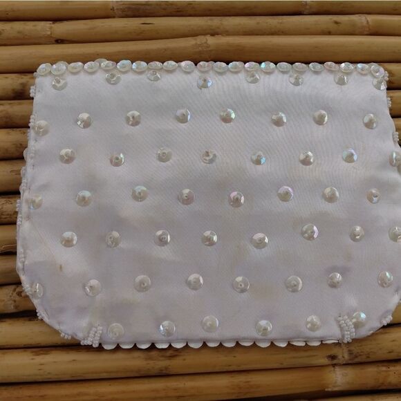 EUC VINTAGE K. GIMBAL White Beaded & Sequin Clutch Made in Hong Kong - Picture 7 of 9